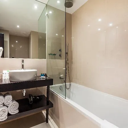 The Masa Almirante Stylish