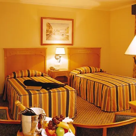 Hotel The Masa Almirante Stylish 3*