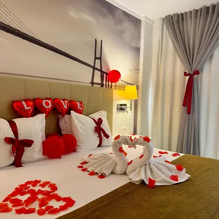 Masa Almirante Hotel