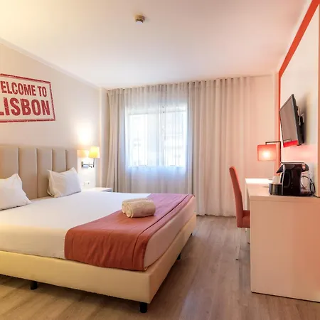 Masa Almirante Hotel